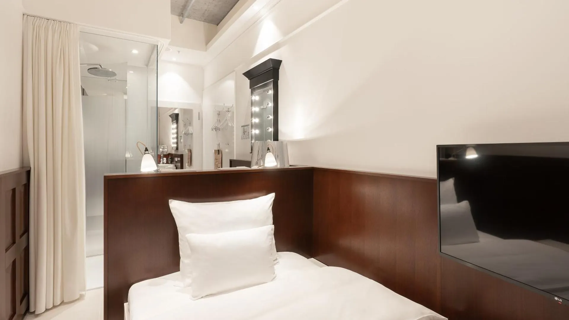 Ruby Louise Hotel Frankfurt Francoforte sul Meno